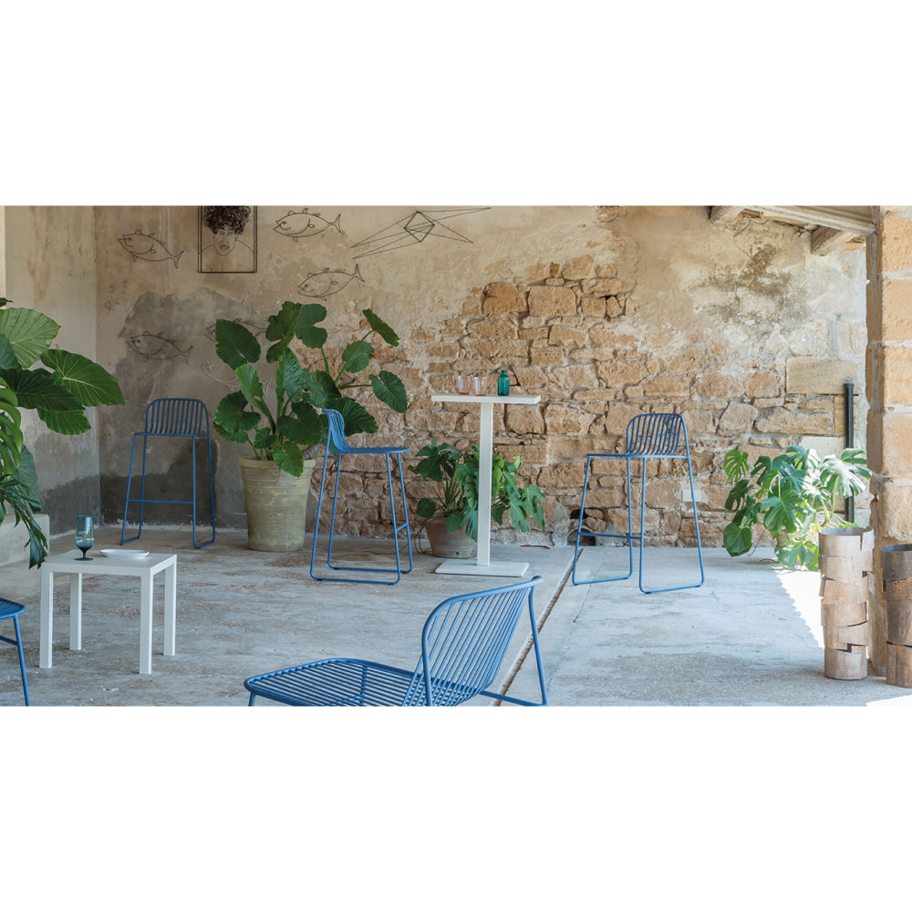 Lightweight and Sturdy Emu Riviera Bar Stool for Indoor and Outdoor Use